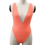 One-piece 028