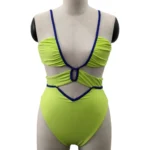One-piece 030