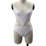 One-piece 040