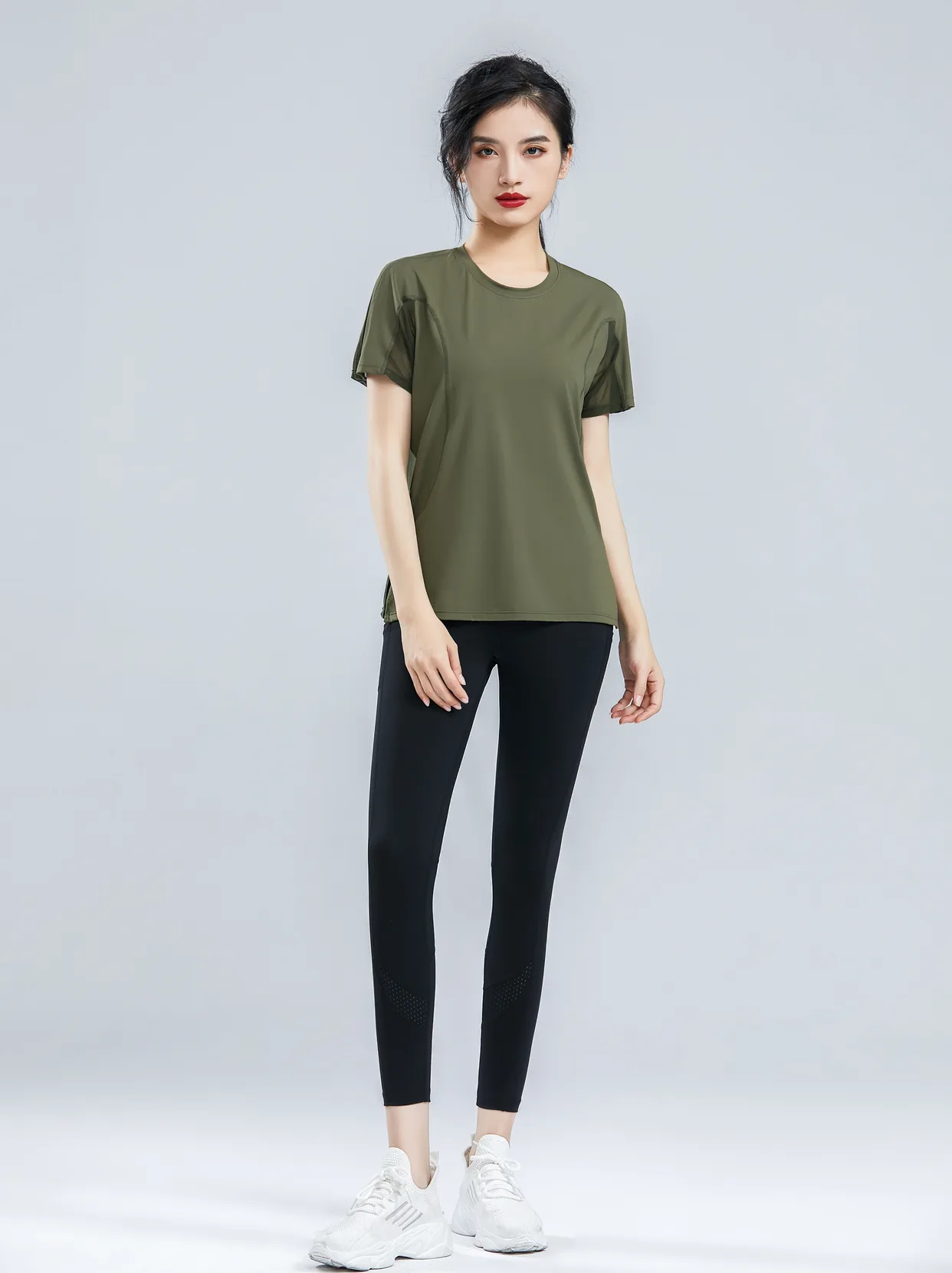 enjoy-yoga-short-sleeve-tops-131-color01-001 sprort131 军绿色